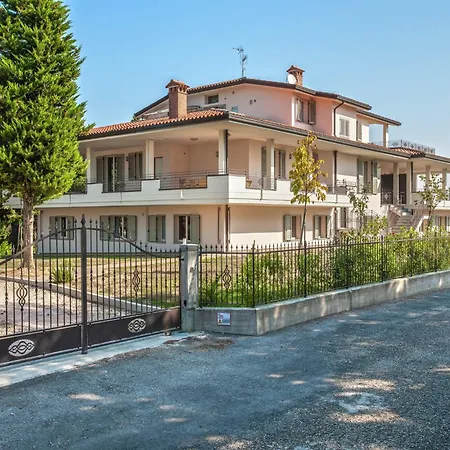 公寓 Near Urbino & Beaches