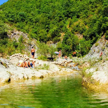 公寓 Near Urbino & Beaches 塔武利亚